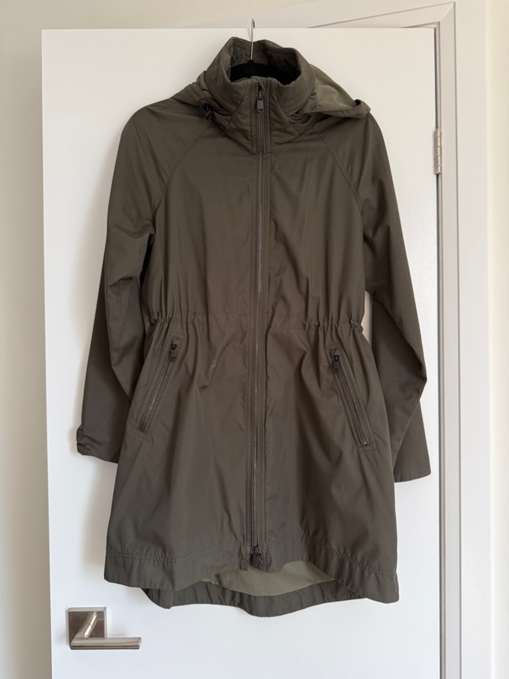 Aritzia Babaton Womens Olive Hooded Anorak Jacket